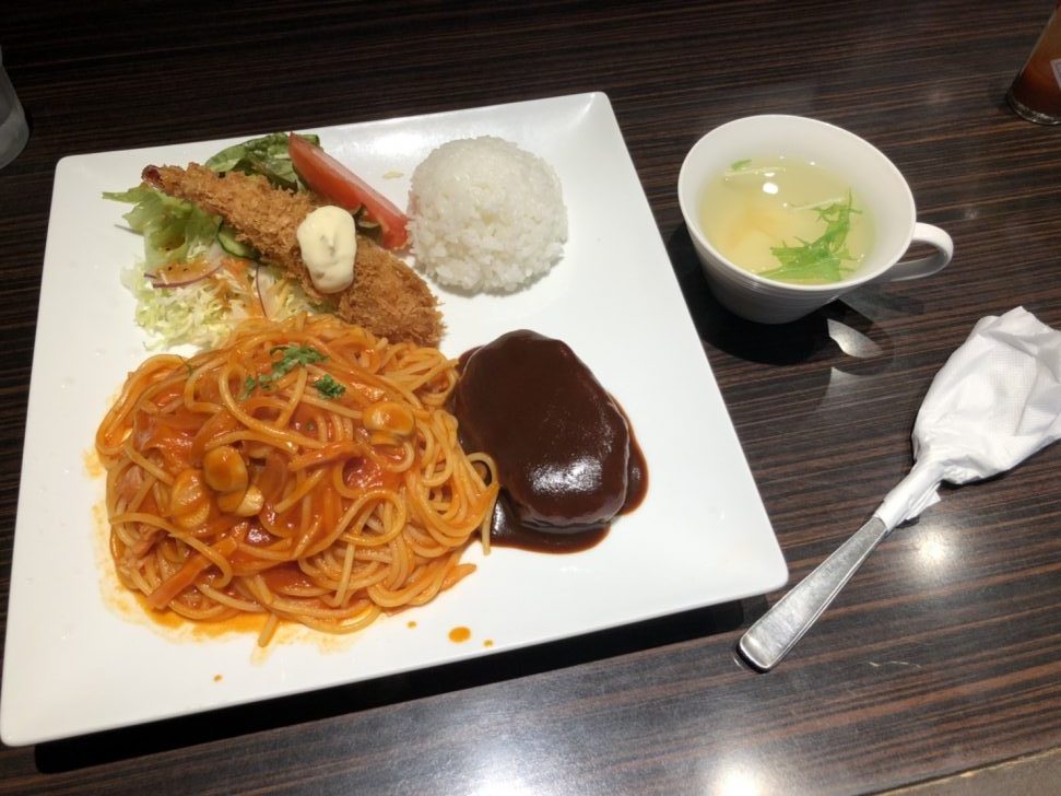 【ボリューム満点】『食幸房しゅう』でスペシャルランチを食べた!
