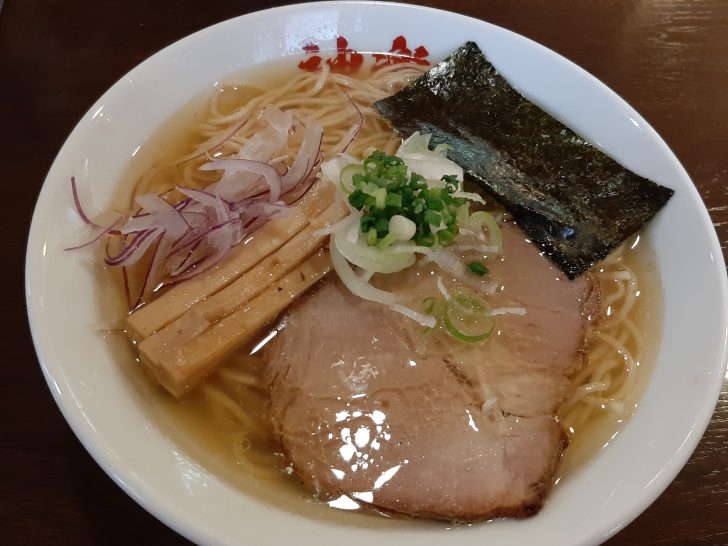 【人気行列店】『麺奏 神楽(かぐら)』の(魚貝鶏そば 塩)が激旨だった!