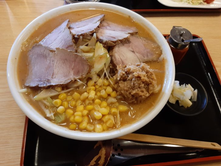 【旨い・安い・満腹】鶴が丘の『そばつる』のラーメンと定食に感激!