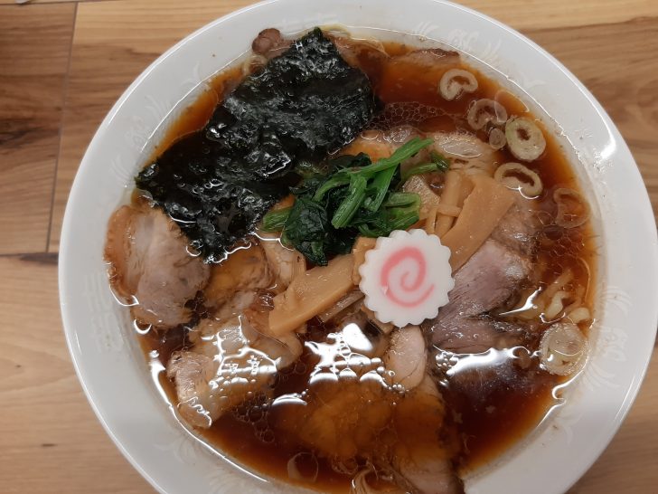 【新店訪問】8月8日にオープンした生姜醤油らーめんが自慢のお店、越後拉麺『はなび』に行ってみたら美味しかった!
