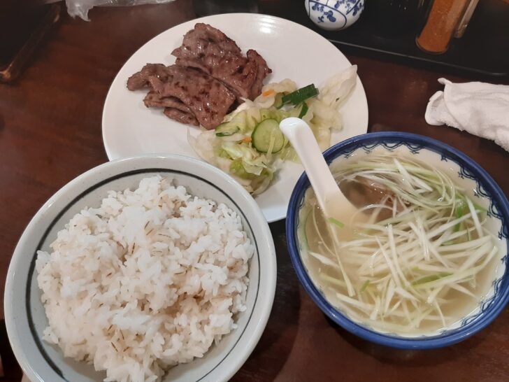 仙台発祥 元祖牛たん『味 太助分店』のランチタイムの「牛たん定食」が安くて旨くてコスパ最高!
